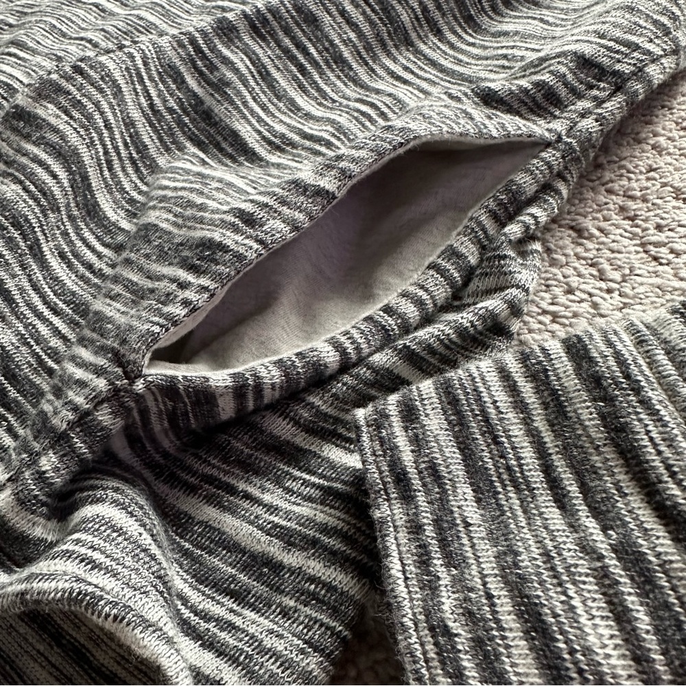 American Eagle Button-Down Overshirt - image 5